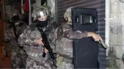 Son dakika haberi! Bursa'da FETÖ operasyonu: 6 gözaltı Son dakika haberi! Bursa'da FETÖ operasyonu: 6 gözaltı