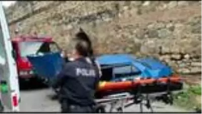 Bursa'da otomobille kamyonet çarpıştı: 2 yaralı