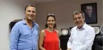 Hırvatistan: Dünyanın en iyi 500 zeytinyağı listesine Türkiye'den 9 marka girmeyi başardı Hırvatistan: Dünyanın en iyi 500 zeytinyağı listesine Türkiye'den 9 marka girmeyi başardı