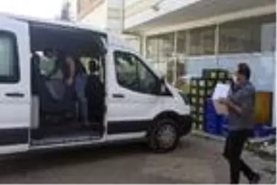 KOM polisinden 'kaçak içki' operasyonu: 191 litre ele geçirildi KOM polisinden 'kaçak içki' operasyonu: 191 litre ele geçirildi