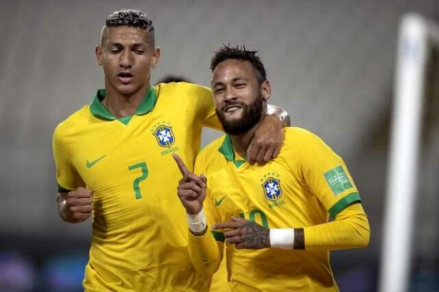 Neymar, Brezilya Milli Takımı'nın 2. en skorer futbolcusu oldu