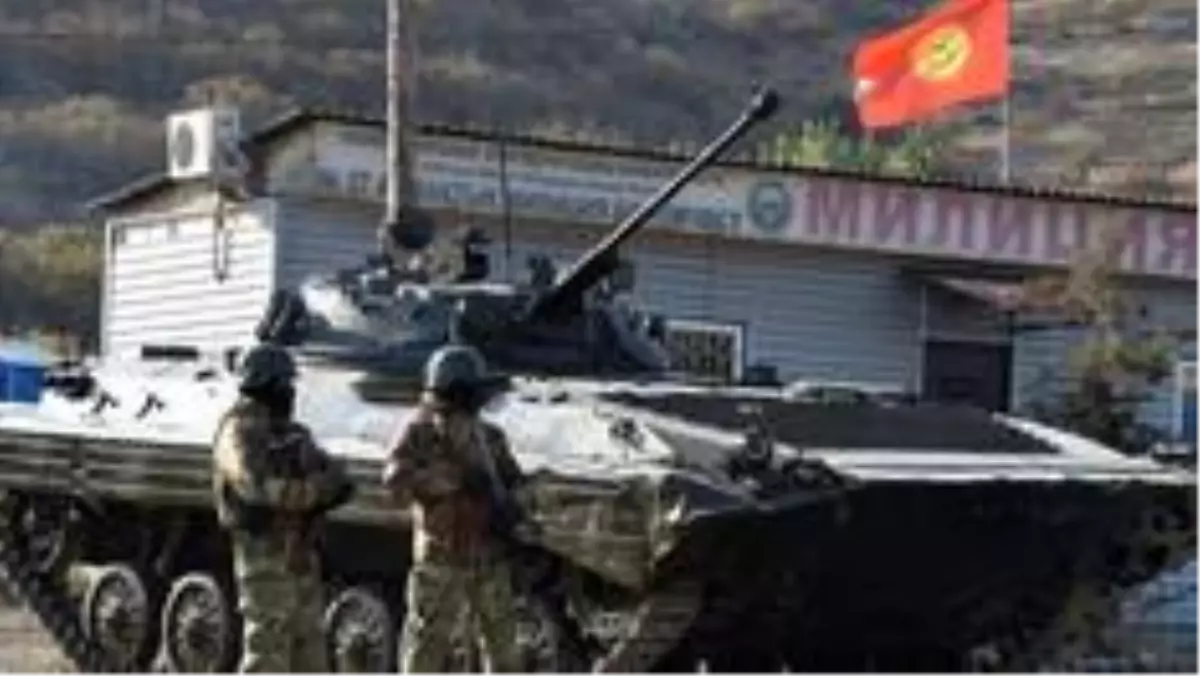 Kırgızistan'da Cumhurbaşkanı Ceenbekov, parlamentonun seçtiği başbakanı atamayı reddetti