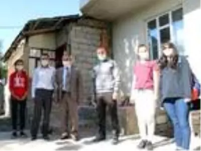 Van'da 2 kız kardeşin eğitime kazandırılması kısa film konusu oldu Van'da 2 kız kardeşin eğitime kazandırılması kısa film konusu oldu