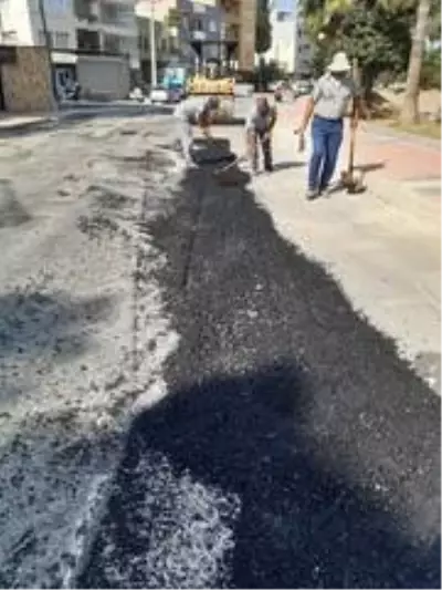 Yenişehir Belediyesi'nin asfalt ve yol yapım çalışmaları sürüyor Yenişehir Belediyesi'nin asfalt ve yol yapım çalışmaları sürüyor