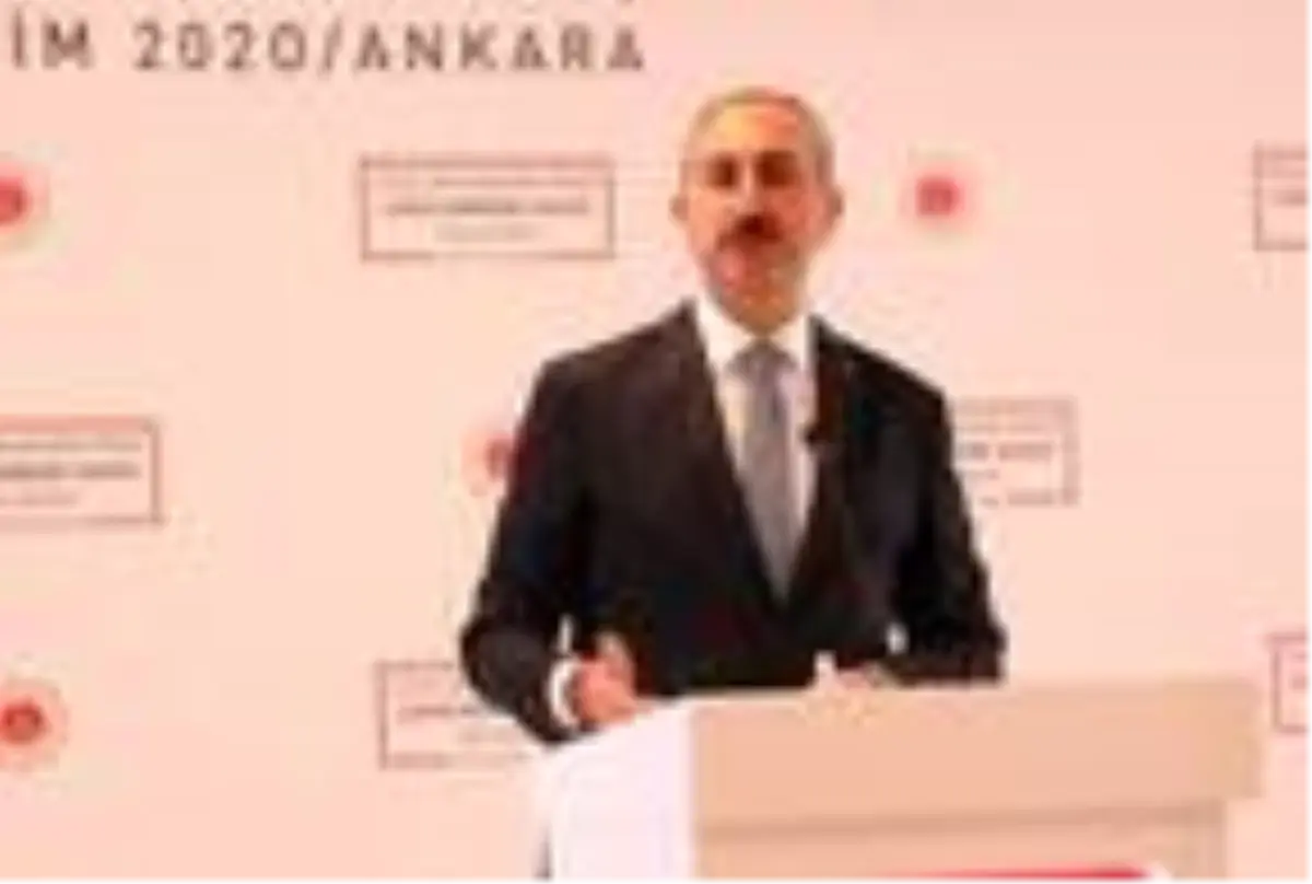 Bakan Gül: Demokraside, 'süper mahkeme', 'süper savcı' yoktur