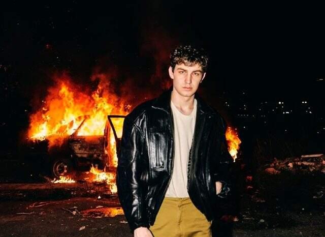 Bege Harman şarkı sözleri | Berkcan Güven Harman Şarkı sözleri! Bege Dj Artz Harman sözleri