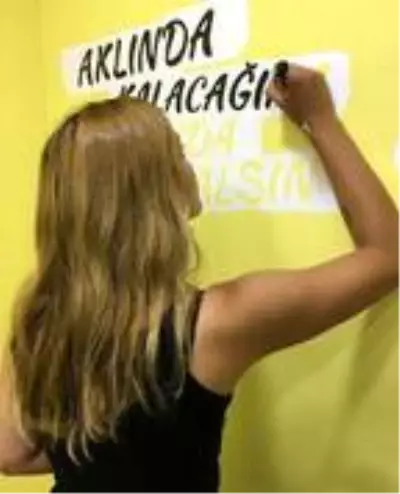 Bolu�da duvarlar, Melek Sinem�in çizimleriyle renkleniyor Bolu