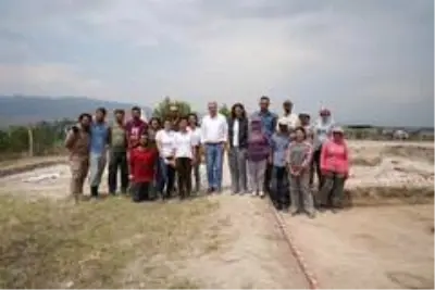 Ekşi Höyük kazı çalışmalarında 8 bin 600 yıllık kemikten iğne ve ağırşaklar bulundu