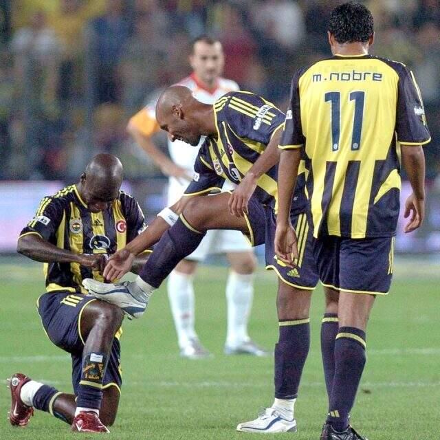 Eski Fenerbahçeli Appiah'dan çarpıcı itiraf: Futbol, gangster olmamı engelledi Eski Fenerbahçeli Appiah'dan çarpıcı itiraf: Futbol, gangster olmamı engelledi