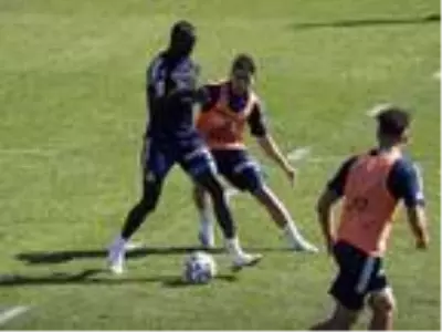 Fenerbahçe'de Göztepe hazırlıkları sürdü Fenerbahçe'de Göztepe hazırlıkları sürdü