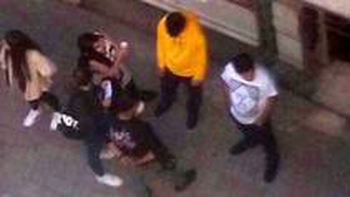 Dizi kanalında asistanlık teklifi için görüşmeye giden öğrenciler, tacizcilerle karşı karşıya kaldı