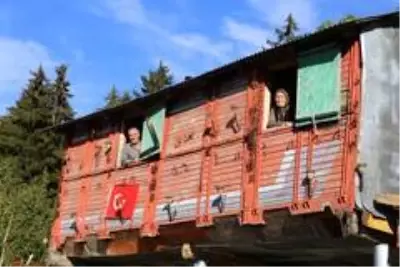 Kanser hastası eşinin sağlığı için bir günde karar verip, tüm hayatlarını değiştirdiler Kanser hastası eşinin sağlığı için bir günde karar verip, tüm hayatlarını değiştirdiler