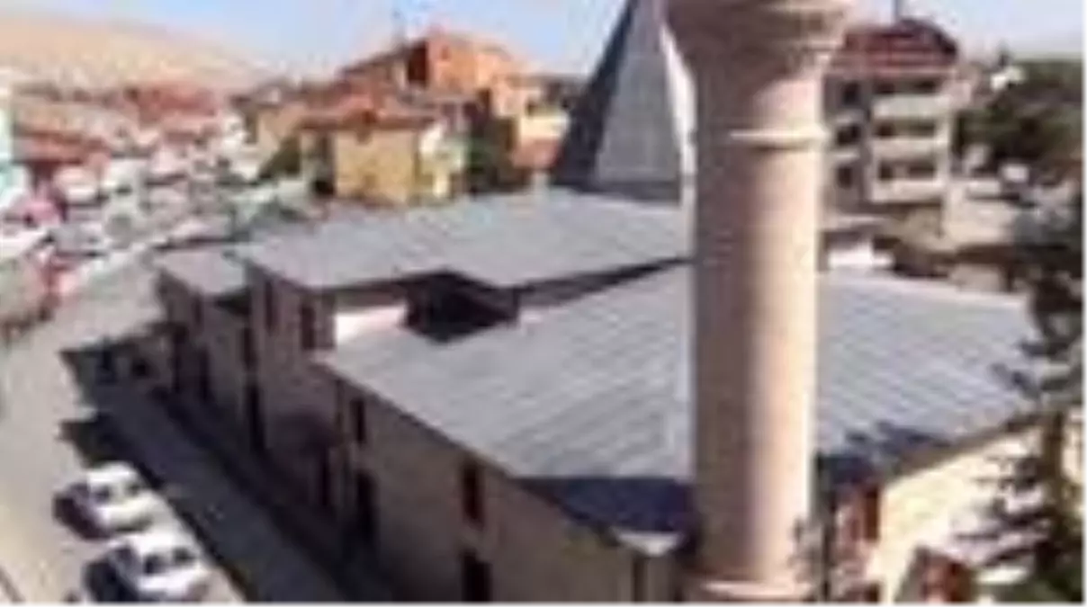 Ilgın'da Çukur Camii restorasyonun ardından ibadete açılıyor