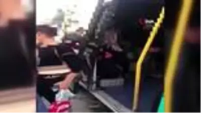 Konya'da Covid-19 denetimlerinde minibüste 17 fazla yolcu Konya'da Covid-19 denetimlerinde minibüste 17 fazla yolcu