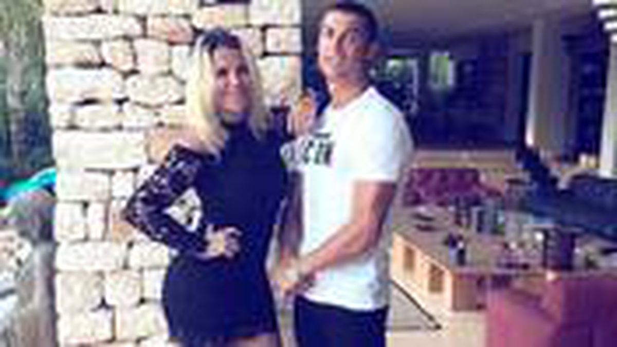 'Korona gördüğüm en büyük sahtekarlık' diyen Katia Aveiro, kardeşi Ronaldo'yu Tanrı'nın elçisi ilan etti