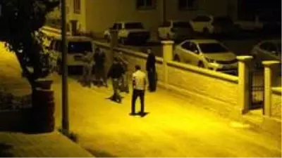 Kozan'da iş adamına silahlı saldırı Kozan'da iş adamına silahlı saldırı