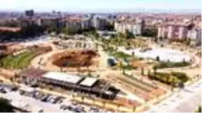 Malatya'da deprem konutlarının yüzde 80'i, millet bahçesinin yüzde 90'ı tamamlandı Malatya'da deprem konutlarının yüzde 80'i, millet bahçesinin yüzde 90'ı tamamlandı