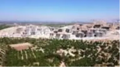 Malatya'da deprem konutlarının yüzde 80'i, millet bahçesinin yüzde 90'ı tamamlandı Malatya'da deprem konutlarının yüzde 80'i, millet bahçesinin yüzde 90'ı tamamlandı