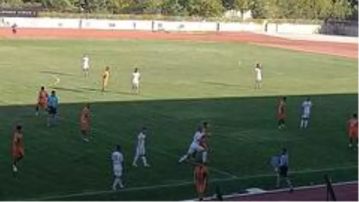 Mamak Konya'da güldü