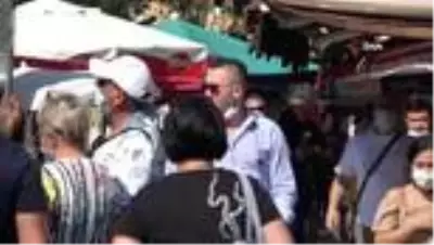 Maskesini takmayan genç: 'Nefes almak en doğal hakkımız ve ben bu haktan mahrum kalmak istemiyorum' Maskesini takmayan genç: 'Nefes almak en doğal hakkımız ve ben bu haktan mahrum kalmak istemiyorum'