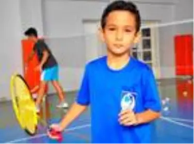 Oğluna hem annelik hem de antrenörlük yapıyor