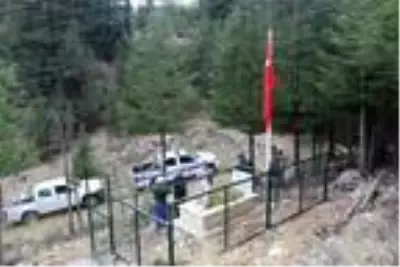 Şehit pilotun kaza yerindeki mezarlığı koruma altına alındı