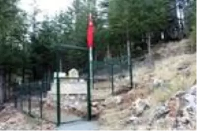 Şehit pilotun kaza yerindeki mezarlığı koruma altına alındı