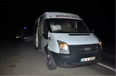 Son dakika haberleri | Servis minibüsünün çarptığı yaşlı adam hayatını kaybetti Son dakika haberleri | Servis minibüsünün çarptığı yaşlı adam hayatını kaybetti