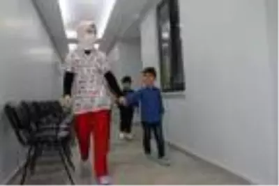 Torunu için kurduğu otizm merkezinde 23 öğrenciyi ücretsiz okutuyor Torunu için kurduğu otizm merkezinde 23 öğrenciyi ücretsiz okutuyor