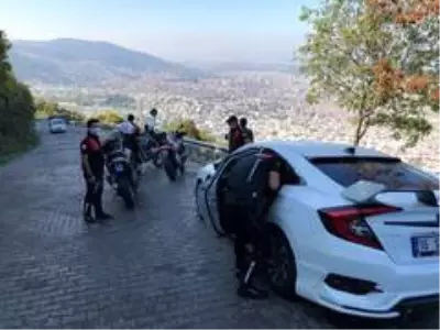 Yunus ekipleri Zeyniler köyüne huzur getirdi Yunus ekipleri Zeyniler köyüne huzur getirdi