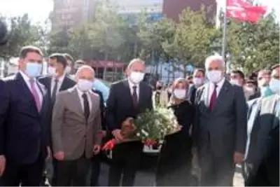Mehmet Özhaseki Ağrı'da