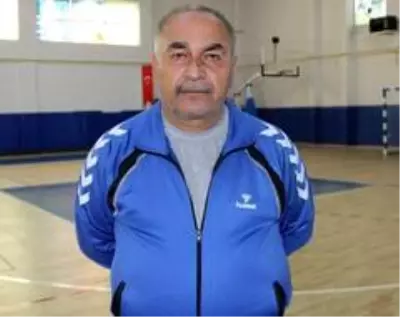 Ardahanlı: 'Üsküdar maçı zor geçecek' Ardahanlı: 'Üsküdar maçı zor geçecek'