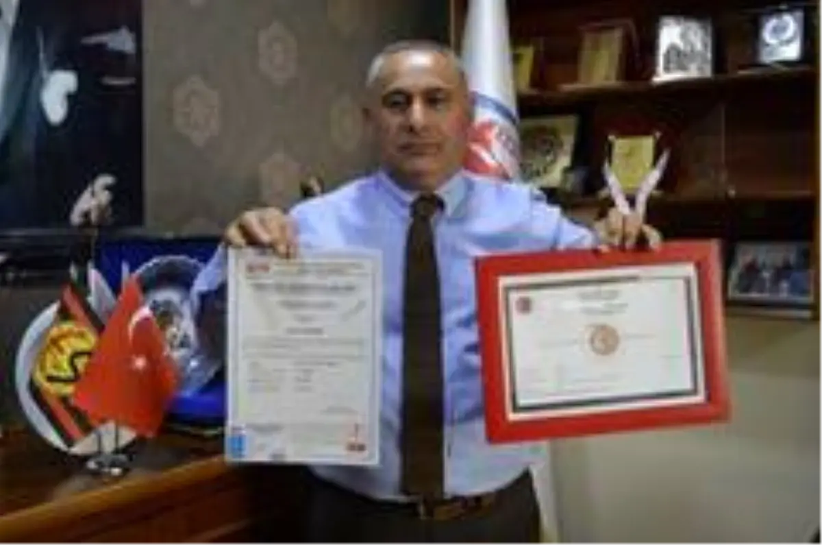 Artık bir masa ve bir sandalye ile emlakçılık yapılamayacak