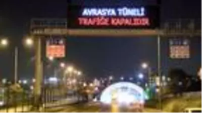 Avrasya Tüneli her iki yönde trafiğe kapatıldı (2) Avrasya Tüneli her iki yönde trafiğe kapatıldı (2)