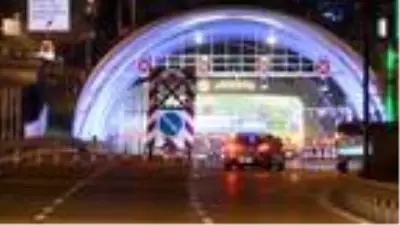 Avrasya Tüneli her iki yönde trafiğe kapatıldı (2) Avrasya Tüneli her iki yönde trafiğe kapatıldı (2)