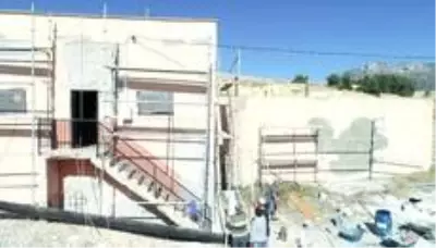 Bucak Belediyesi'nden içme suyu deposu çalışması Bucak Belediyesi'nden içme suyu deposu çalışması