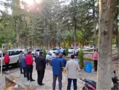 Bulut'un mezarı ziyaretçi akınına uğradı Bulut'un mezarı ziyaretçi akınına uğradı