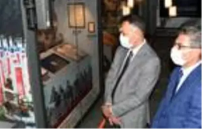 'Çanakkale Savaşları Mobil Müzesi' Bitlislilerle buluştu 'Çanakkale Savaşları Mobil Müzesi' Bitlislilerle buluştu