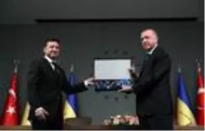 Cumhurbaşkanı Erdoğan ile Ukrayna Devlet Başkanı Zelenski basın açıklaması Cumhurbaşkanı Erdoğan ile Ukrayna Devlet Başkanı Zelenski basın açıklaması