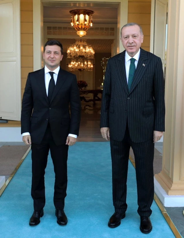 Cumhurbaşkanı Erdoğan Ukrayna Devlet Başkanı Volodimir Zelenski ile bir  araya geldi - Haberler
