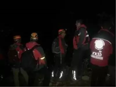 Dağda kaybolan 4 kişi kurtarıldı Dağda kaybolan 4 kişi kurtarıldı