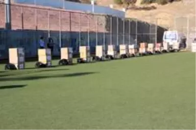 Elazığ'da 104 spor kulübüne malzeme yardımı yapıldı