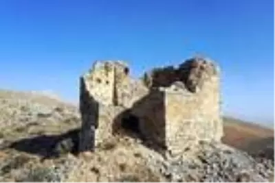 Son dakika... Elbistan'daki Kız Kalesi turizme kazandırılacak Son dakika... Elbistan'daki Kız Kalesi turizme kazandırılacak