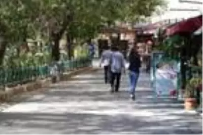 Eskişehirli esnaflar öğrencileri bekliyor Eskişehirli esnaflar öğrencileri bekliyor