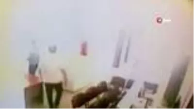 İstanbul'da sağlık çalışanlarına çirkin saldırı kamerada İstanbul'da sağlık çalışanlarına çirkin saldırı kamerada