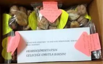 'Kardeşim de tatsın' dediler, Çorum'a incir ve ceviz gönderdiler 'Kardeşim de tatsın' dediler, Çorum'a incir ve ceviz gönderdiler