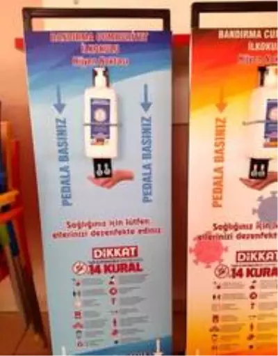 Öğrenciler dezenfektan standı yapmaya başladılar Öğrenciler dezenfektan standı yapmaya başladılar