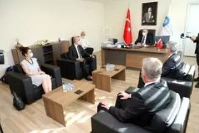 Romanya Büyükelçisi Şopanda Büyükşehir'i ziyaret etti Romanya Büyükelçisi Şopanda Büyükşehir'i ziyaret etti