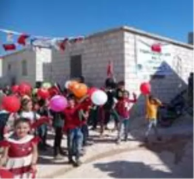 Türkiye sayesinde, İdlib'de 162 aile daha evlerine kavuştu Türkiye sayesinde, İdlib'de 162 aile daha evlerine kavuştu
