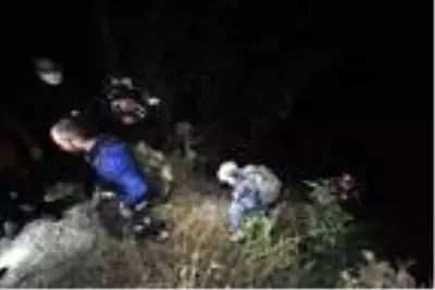 Uludağ eteklerinde kaybolan 4 kişi, 6 saat sonra bulundu (Tüm Aktüel Görüntülerle) Uludağ eteklerinde kaybolan 4 kişi, 6 saat sonra bulundu (Tüm Aktüel Görüntülerle)